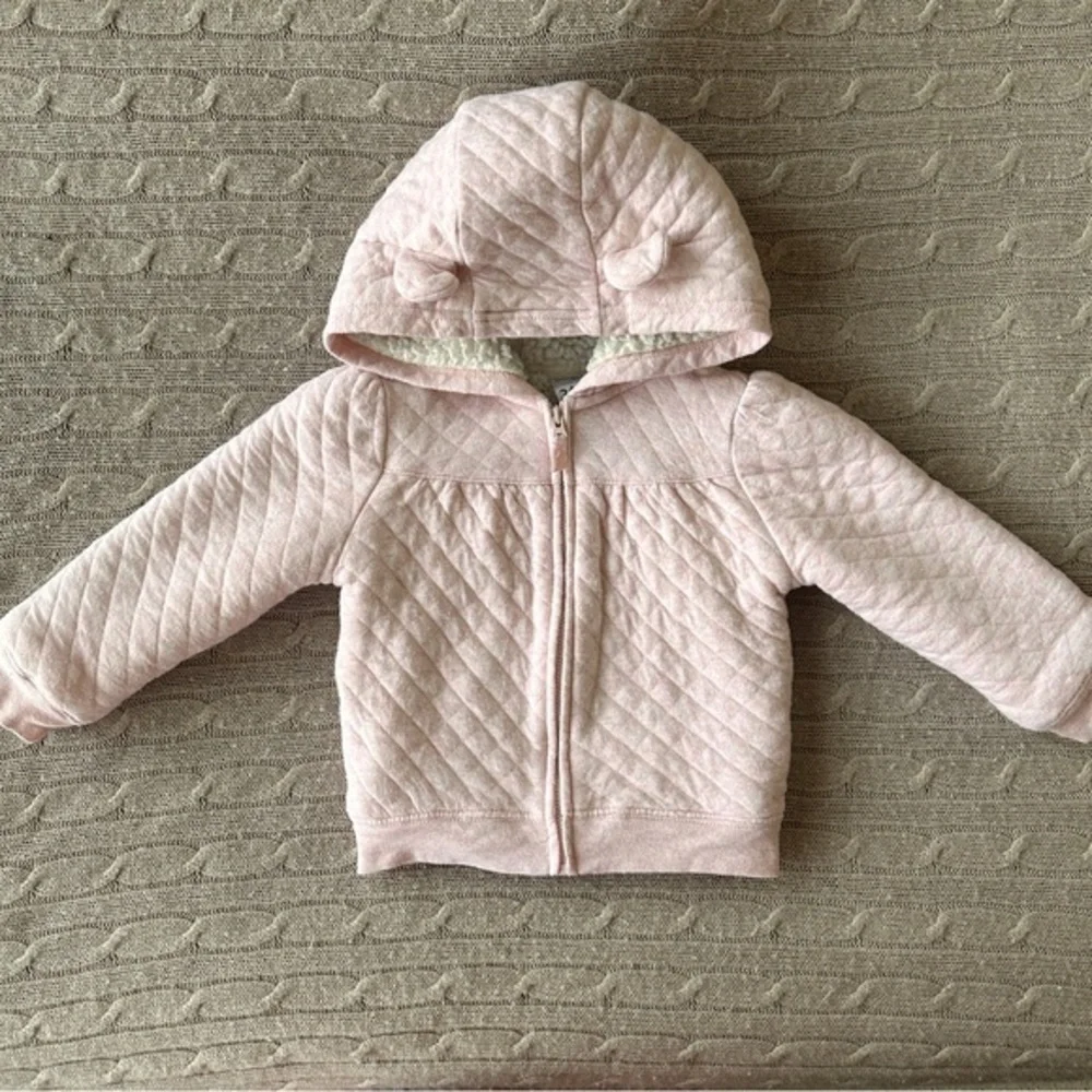 EUC Carter’s Baby Girl Quilted Baby Bear Sherpa Lined Hoodie, Pink, 24 Months